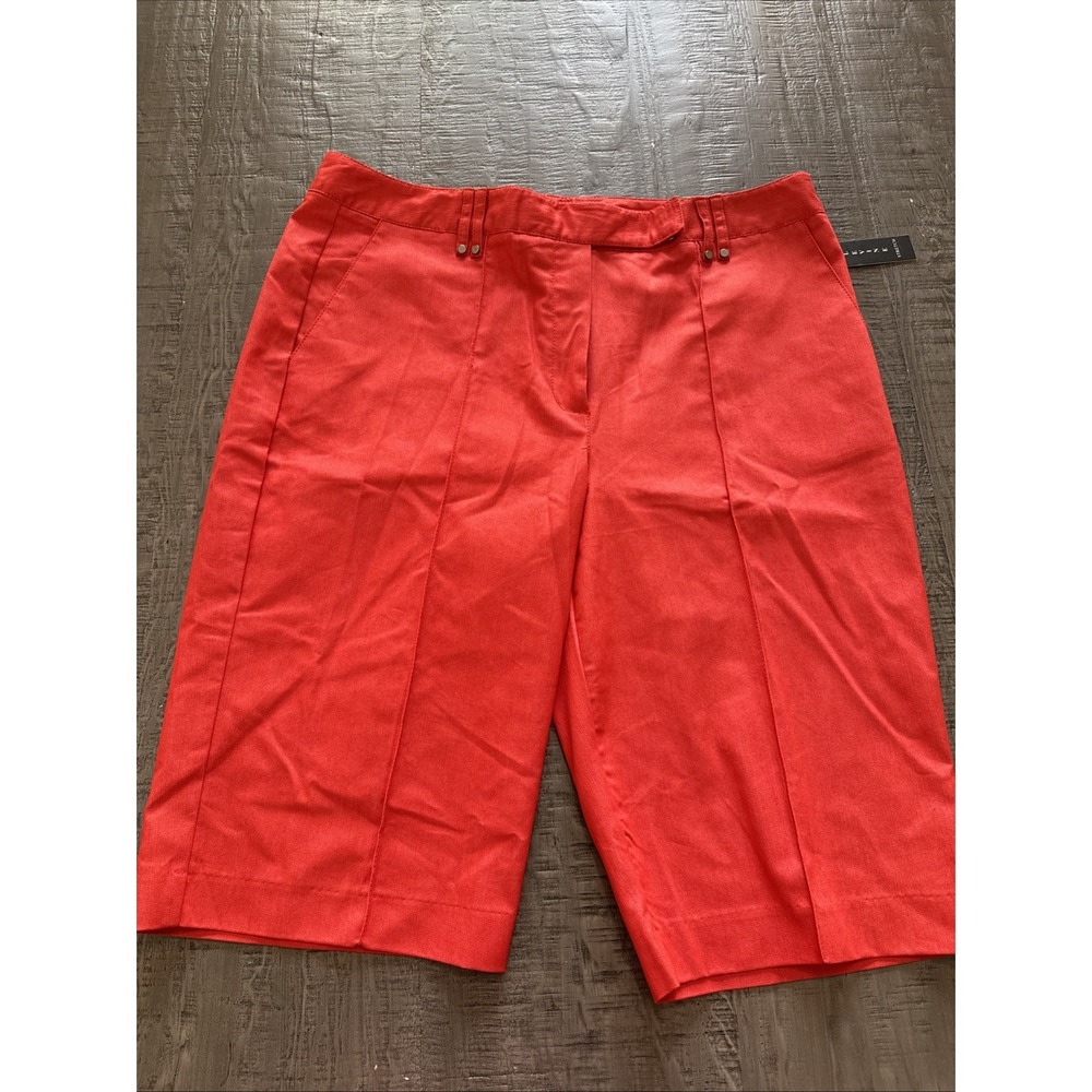 Larry Levine Women's Skimmer Short Bermuda Size 12 13" Inseam Flame Scarlett